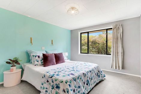 Photo of property in 65 Bell Street, Tawa, Wellington, 5028