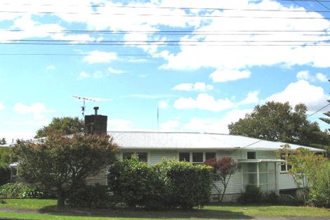 Photo of property in 23 Croydon Road, New Lynn, Auckland, 0600