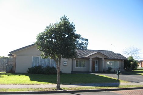 Photo of property in 1 Avonglen Court, Wattle Downs, Auckland, 2103
