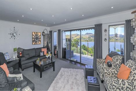 Photo of property in 96 Kimihia Road, Huntly, 3700