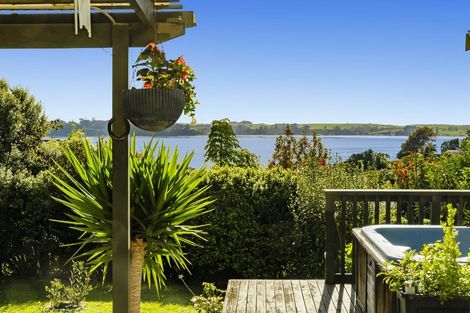 Photo of property in 19 Bramley Drive, Omokoroa, 3114