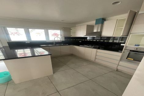 Photo of property in 1/213 Sunnynook Road, Wairau Valley, Auckland, 0627