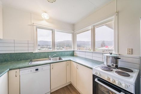 Photo of property in 30 Logie Street, Stokes Valley, Lower Hutt, 5019