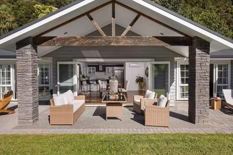 Photo of property in 40 Stonebridge Way, Pyes Pa, Tauranga, 3112