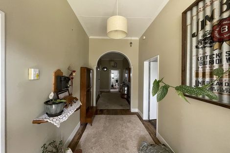 Photo of property in 50 Ormond Street, Woodville, 4920