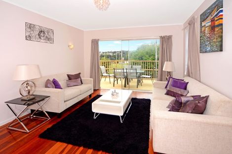 Photo of property in 9 Waverley Avenue, Glenfield, Auckland, 0629