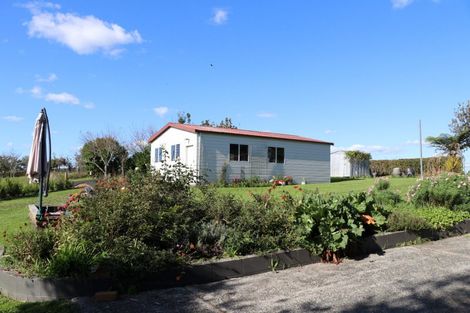 Photo of property in 2220 Kakaramea Road, Ngahinapouri, Hamilton, 3290