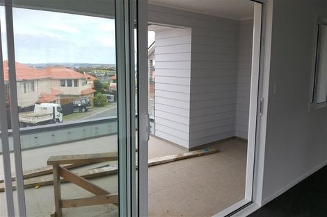 Photo of property in 35 Clea View, Gulf Harbour, Whangaparaoa, 0930