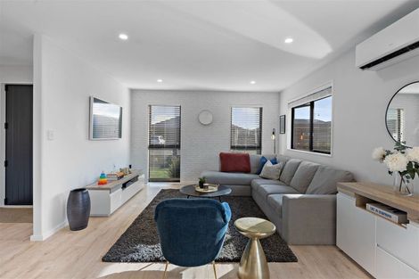 Photo of property in 52 Stationmasters Way, Prebbleton, 7604