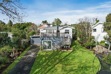 Photo of property in 24 Otanerua Road, Hatfields Beach, Orewa, 0931