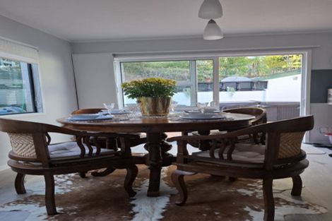 Photo of property in 1/64 Carlisle Road, Browns Bay, Auckland, 0630