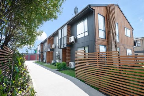 Photo of property in Bealey Courts, 1/271 Bealey Avenue, Christchurch Central, Christchurch, 8013