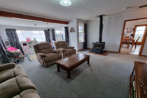 Photo of property in 47 Albert Street, Pahiatua, 4910