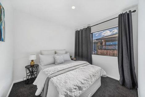 Photo of property in 8 Alderson Lane, Favona, Auckland, 2024