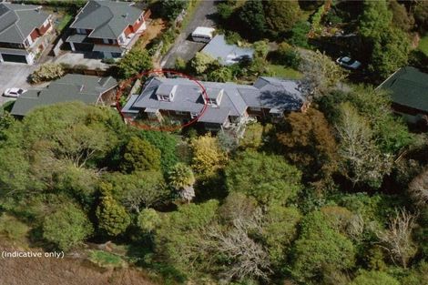 Photo of property in 2/20 Saint Peters Street, Northcote, Auckland, 0627