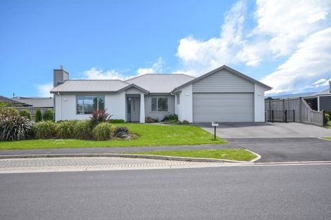 Photo of property in 19 Ben Lomond Drive, Mosgiel, 9024