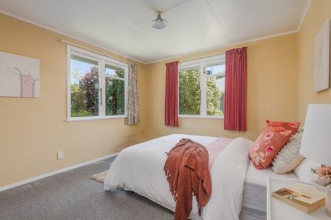 Photo of property in 30 Ashford Avenue, Hokowhitu, Palmerston North, 4410