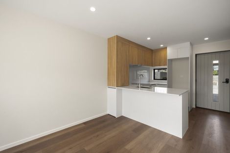 Photo of property in 43 Jabuka Street, Glen Eden, Auckland, 0602