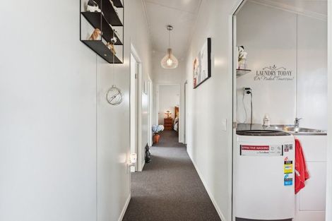 Photo of property in 68 Grey Street, Woodville, 4920