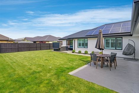 Photo of property in 8 Bronco Drive, Aidanfield, Christchurch, 8025