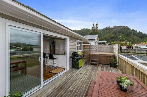 Photo of property in 24 Castlerea Street, Wainuiomata, Lower Hutt, 5014