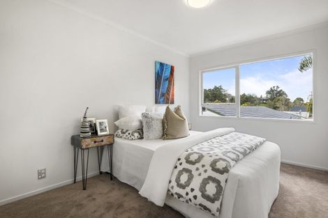 Photo of property in 58 Maxwelton Drive, Mairangi Bay, Auckland, 0630