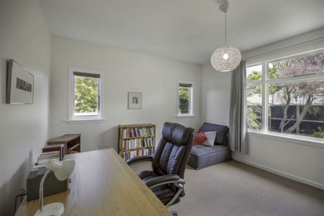 Photo of property in 67 Main Road, Redcliffs, Christchurch, 8081