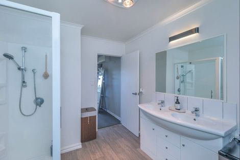 Photo of property in 3 Station Road, Sawyers Bay, Port Chalmers, 9023