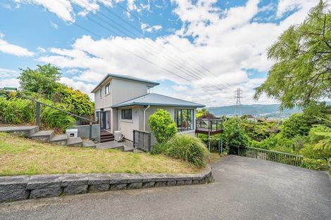 Photo of property in 114 Tirohanga Road, Tirohanga, Lower Hutt, 5010