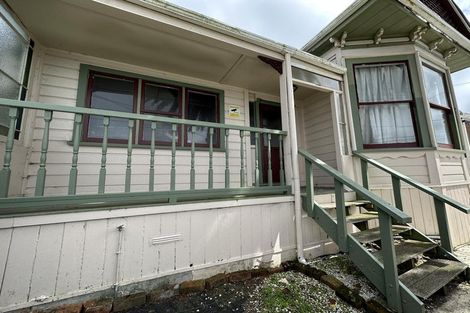 Photo of property in 6-10 Mudges Terrace, Newtown, Wellington, 6021