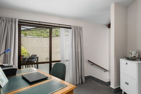 Photo of property in 6 Seaview Crescent, Picton, 7220