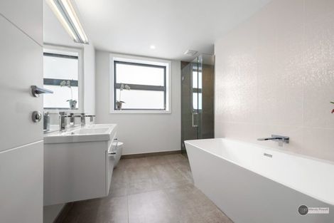 Photo of property in 6 Winifred Way, Belmont, Lower Hutt, 5010