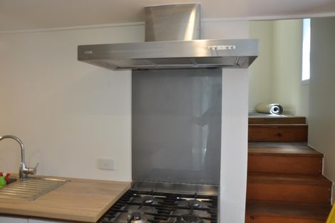 Photo of property in 7 Ferndale Drive, Snells Beach, 0920