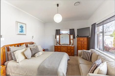 Photo of property in 17 Harris Street, Greenmeadows, Napier, 4112