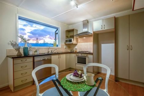 Photo of property in 12 Pomaria Road, Henderson, Auckland, 0610
