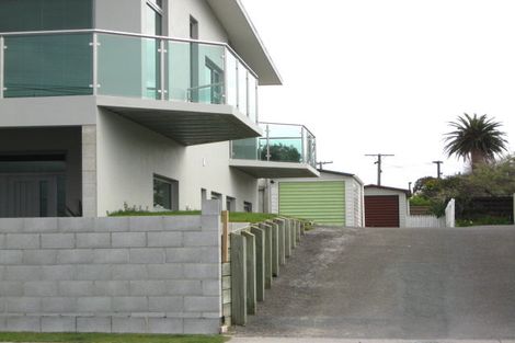 Photo of property in 10a Belt Road, Moturoa, New Plymouth, 4310