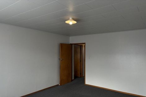 Photo of property in 2/402 Lyndon Road West, Hastings, 4122