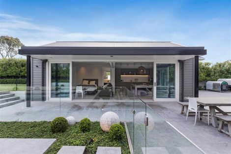 Photo of property in 12 Clifton Road, Hauraki, Auckland, 0622