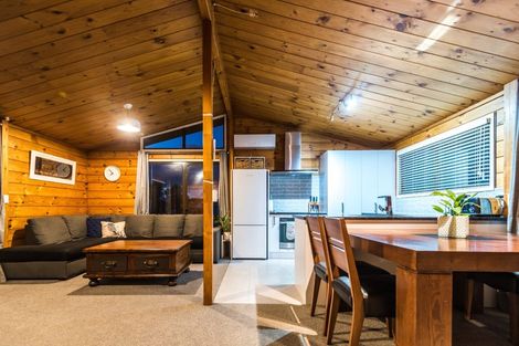 Photo of property in 6 Bluewater Place, Wattle Downs, Auckland, 2103