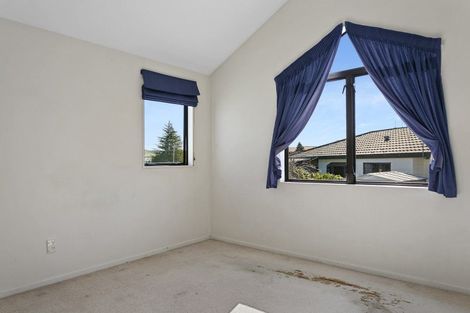 Photo of property in 124 Te Heuheu Street, Taupo, 3330