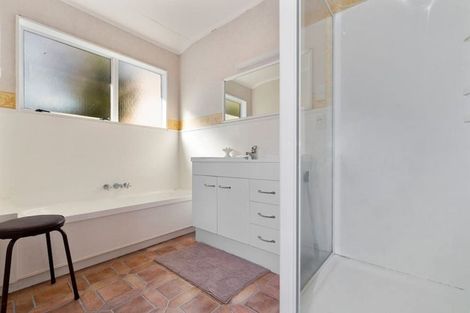 Photo of property in 1/5 Hampstead Place, Richmond Heights, Taupo, 3330