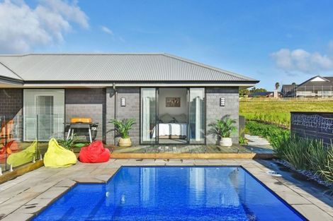 Photo of property in 4 Old Orchard Lane, Waiau Pa, Pukekohe, 2679