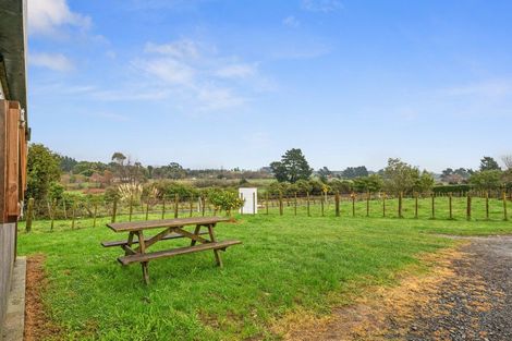 Photo of property in 293 Koputarao Road, Koputaroa, Shannon, 5575