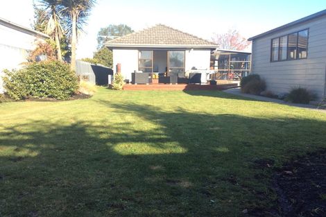 Photo of property in 77 Wingate Street, Redwood, Christchurch, 8051
