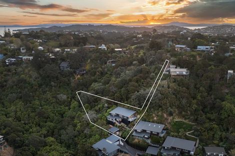 Photo of property in 39b Miro Road, Palm Beach, Waiheke Island, 1081