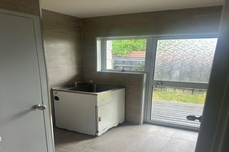 Photo of property in 2/6 Trounson Avenue, Clendon Park, Auckland, 2103