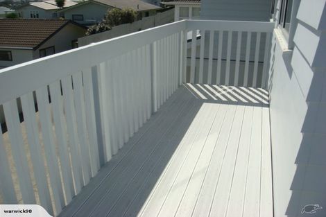 Photo of property in 5b Henry Street, Avondale, Auckland, 1026