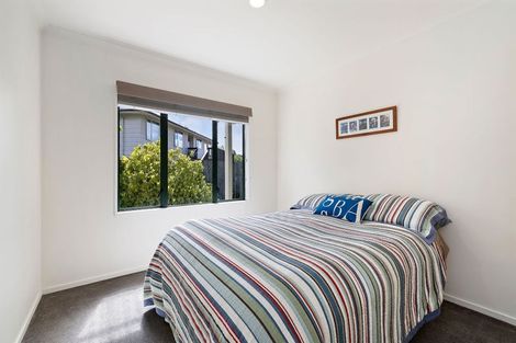 Photo of property in 8b Kuri Place, Wanaka, 9305