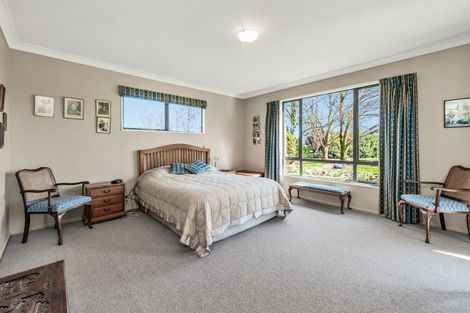 Photo of property in 122 East Street, Rotherham, 7379