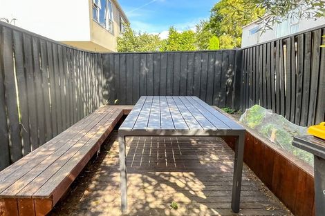 Photo of property in 7/27 Packe Street, Edgeware, Christchurch, 8013